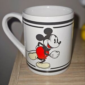 Retro Mickey Mouse mug